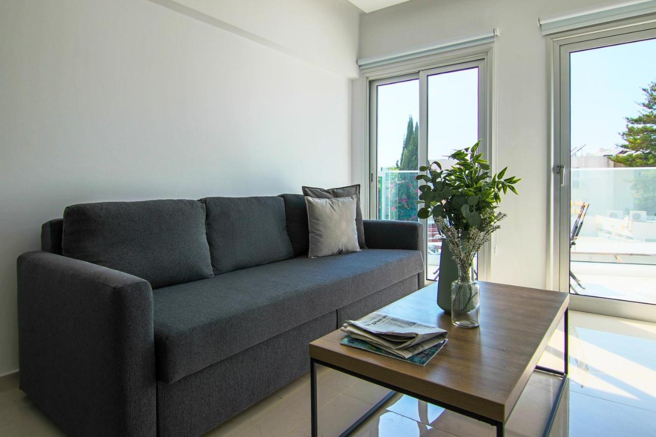 شقة Phaedrus Living: Seaside Luxury Flat Lighthouse 65 بافوس المظهر الخارجي الصورة