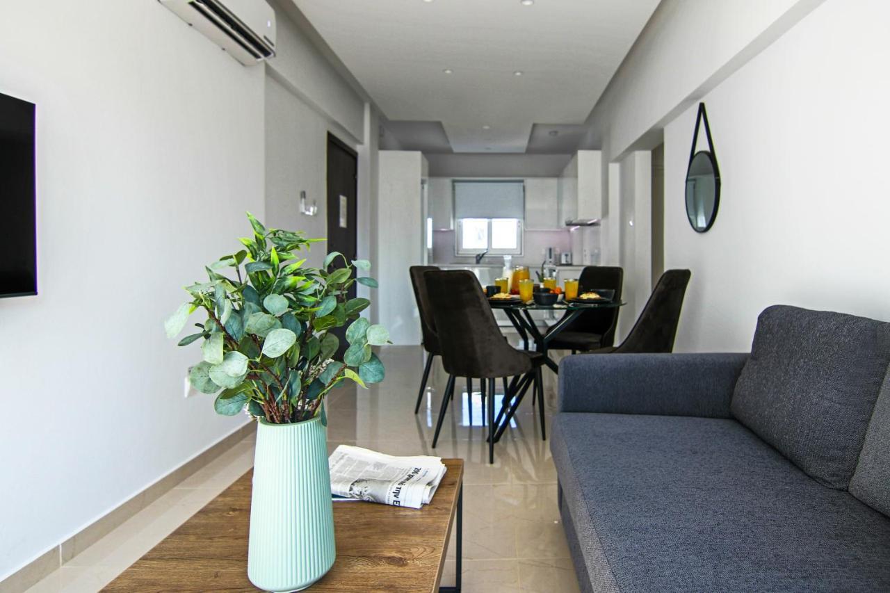 شقة Phaedrus Living: Seaside Luxury Flat Lighthouse 65 بافوس المظهر الخارجي الصورة