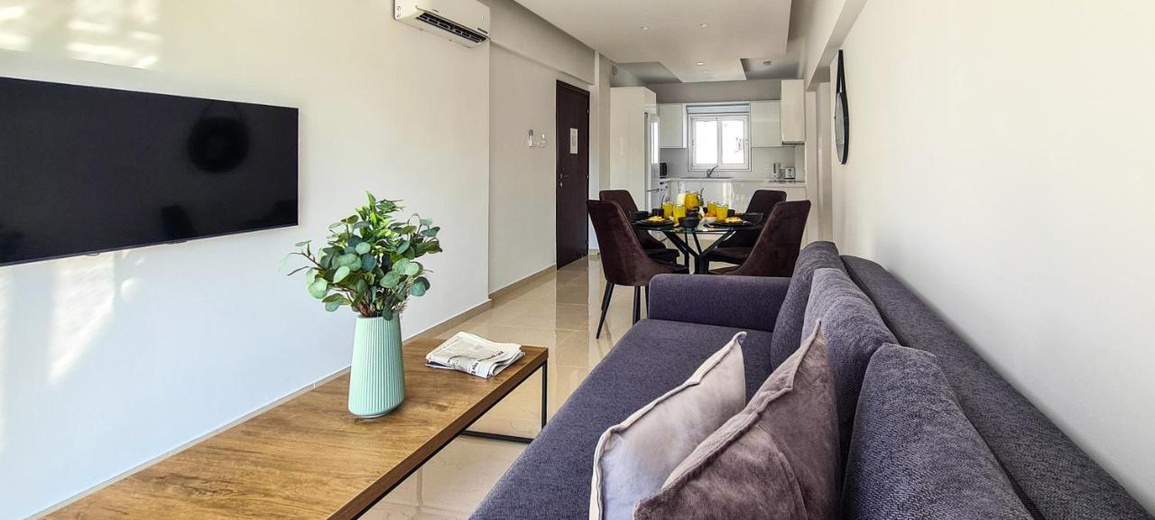 شقة Phaedrus Living: Seaside Luxury Flat Lighthouse 65 بافوس المظهر الخارجي الصورة